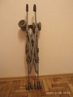 Коляска-трость