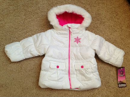 Новая утепленная куртка на 24 месяца
