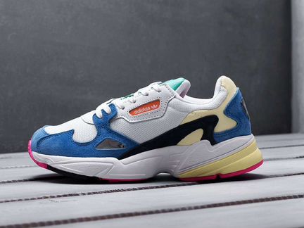 Кроссовки Adidas Falcon