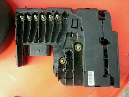 Блок предохранителей Mercedes W212 W218