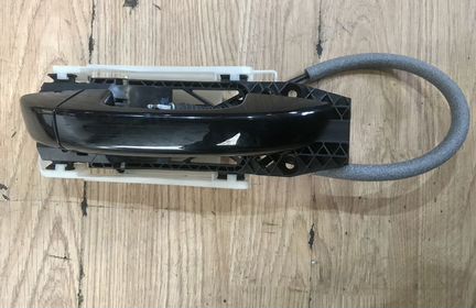 Ручка дверная наружная VW Touareg NF 2011-2014