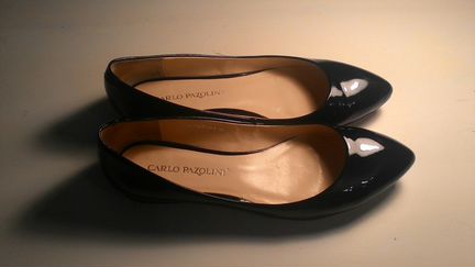 Лаковые лодочки Carlo Pazolini