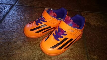 Кроссовки adidas 22 размер