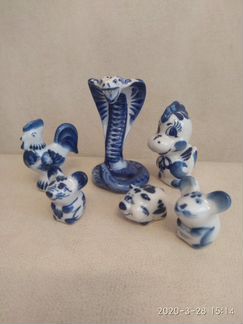 Глиняные фигурки Гжель