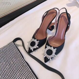 Босоножки Amina Muaddi