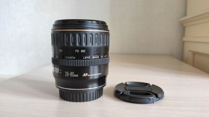 Canon EF 28-80mm f/3.5-5.6 USM