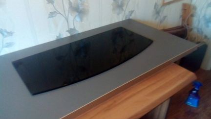 Стекло на стол черное полированное 10мм