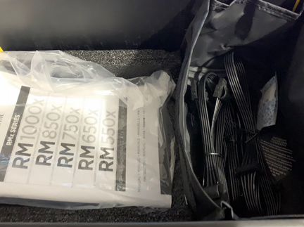 Corsair RM 750x блок питания